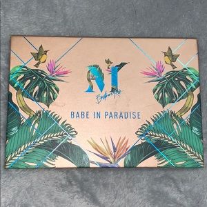 Bretman Rock Babe in Paradise Highlighter Palette